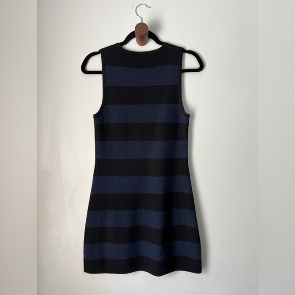 Alice + Olivia Mod Wool Dress in Black and Navy, Size Small - Picture 2 of 5